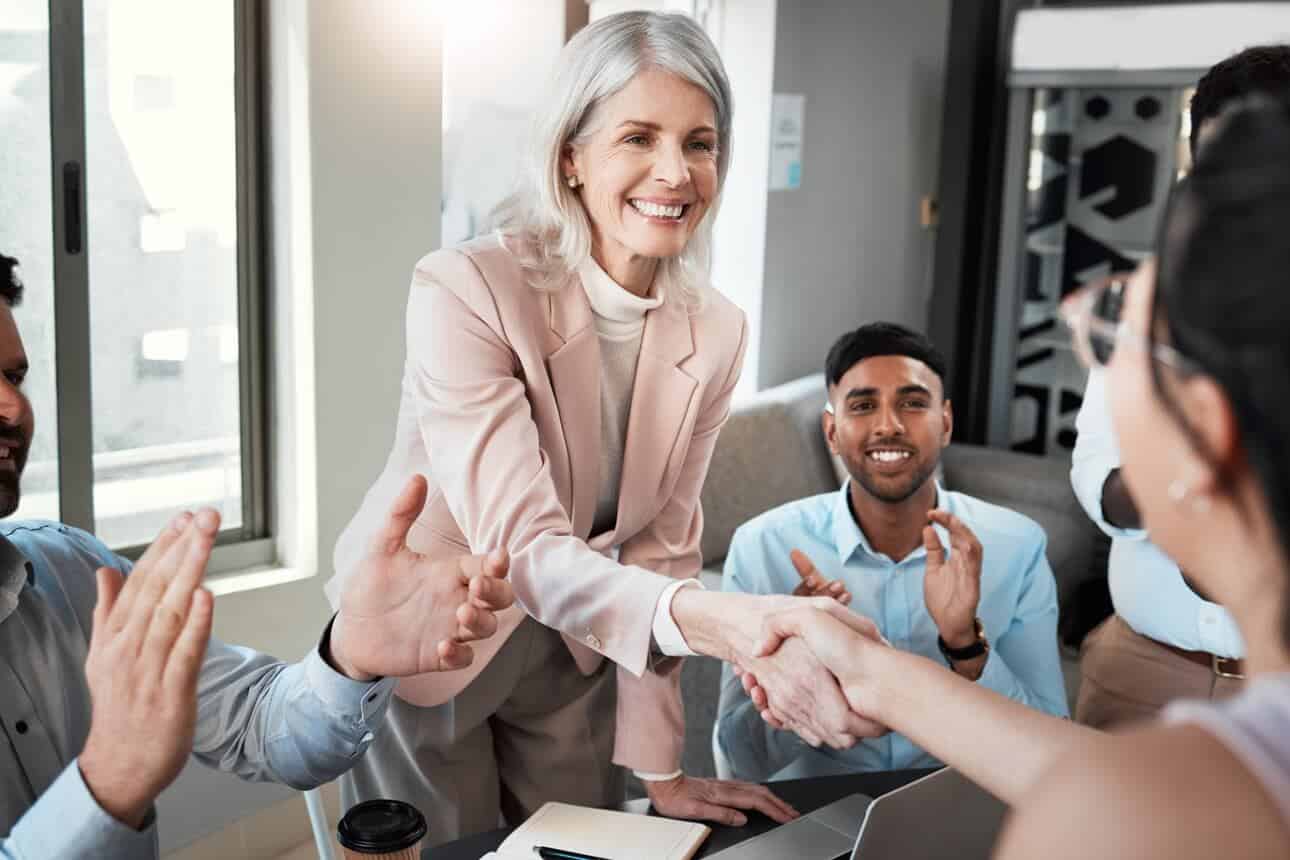 Addressing an Employee’s Disclosure of an Arrest Warrant​